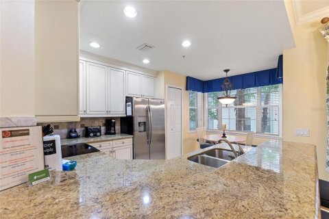 Condo in Four Corners, Florida, 3 bedrooms  № 1686990 - photo 9