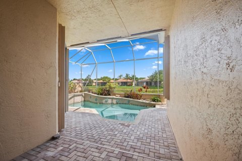 House in Wellington, Florida 2 bedrooms, 207.08 sq.m. № 2177545 - photo 30