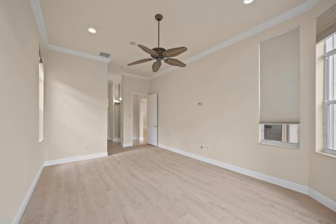 House in Wellington, Florida 2 bedrooms, 207.08 sq.m. № 2177545 - photo 18