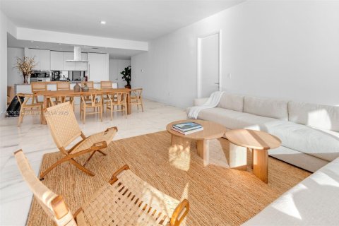 Copropriété à vendre à Miami, Floride: 2 chambres, 228.91 m2 № 1459940 - photo 10
