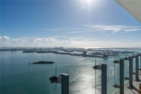 Copropriété à vendre à Miami, Floride: 2 chambres, 228.91 m2 № 1459940 - photo 7