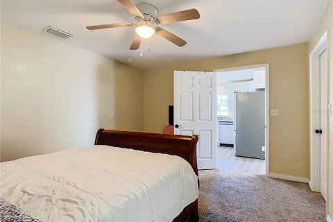 House in Haines City, Florida 3 bedrooms, 166.95 sq.m. № 2390792 - photo 22
