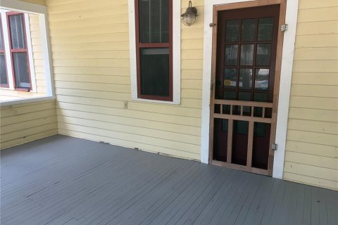 House in Sarasota, Florida 2 bedrooms, 84.08 sq.m. № 2234878 - photo 2