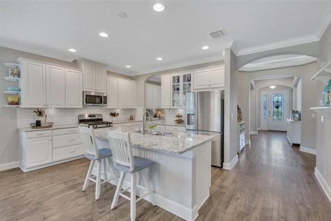Villa ou maison à vendre à Fish Hawk, Floride: 4 chambres, 222.5 m2 № 1866583 - photo 4
