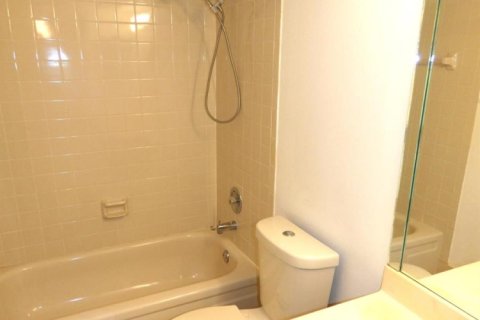 Condo in Margate, Florida, 2 bedrooms № 2083251 - photo 14