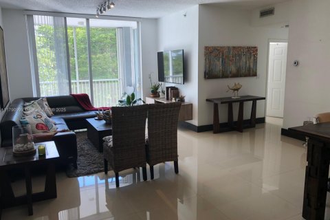 Condominio en Doral, Florida, 3 dormitorios  № 2014792