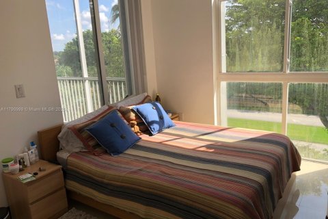 Condominio en venta en Doral, Florida, 3 dormitorios, 135.64 m2 № 2014792 - foto 9