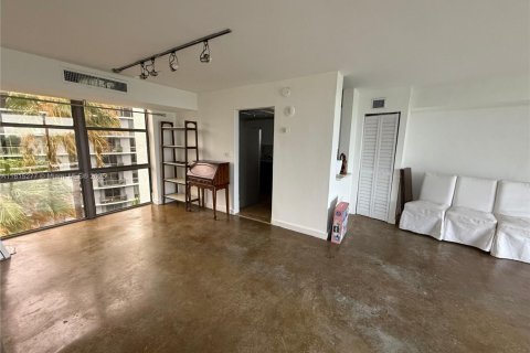 Copropriété à vendre à Miami, Floride: 2 chambres, 85.01 m2 № 1766802 - photo 12