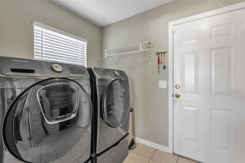 Casa en venta en Lakeland, Florida, 4 dormitorios, 177.26 m2 № 2142104 - foto 15