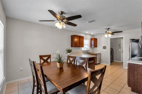 Casa en venta en Lakeland, Florida, 4 dormitorios, 177.26 m2 № 2142104 - foto 12