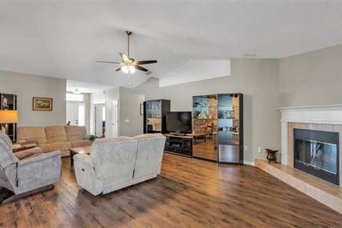 Casa en venta en Lakeland, Florida, 4 dormitorios, 177.26 m2 № 2142104 - foto 18