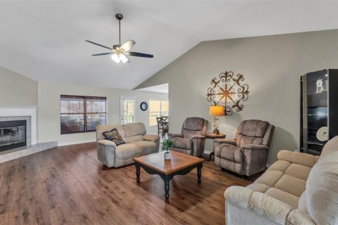Casa en venta en Lakeland, Florida, 4 dormitorios, 177.26 m2 № 2142104 - foto 16