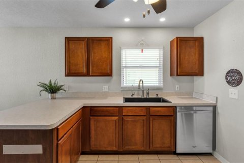 Casa en venta en Lakeland, Florida, 4 dormitorios, 177.26 m2 № 2142104 - foto 11