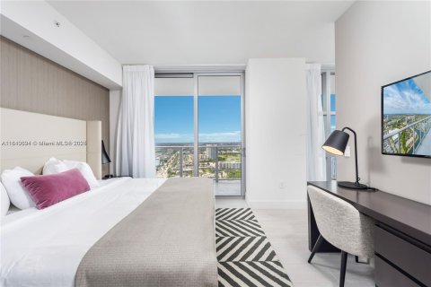 Condominio en venta en Hollywood, Florida, 3 dormitorios, 104.89 m2 № 1962581 - foto 4