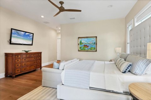 House in Nokomis, Florida 4 bedrooms, 421.5 sq.m. № 1886484 - photo 29