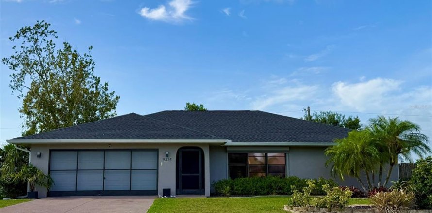 Casa en Englewood, Florida 3 dormitorios, 150.59 m2 № 1857938