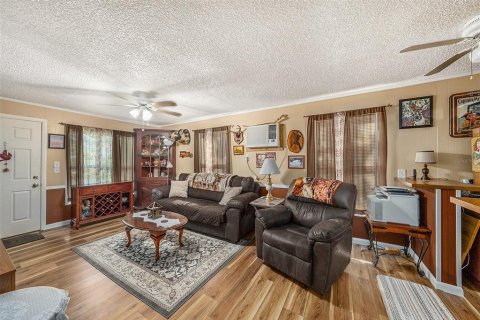 Casa en venta en Palm Harbor, Florida, 2 dormitorios, 80.27 m2 № 1876228 - foto 7