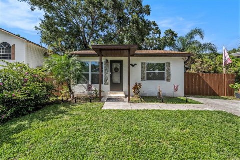 Casa en Palm Harbor, Florida 2 dormitorios, 80.27 m2 № 1876228