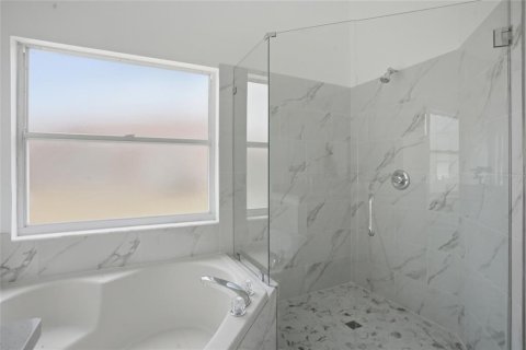 Casa en venta en Kissimmee, Florida, 4 dormitorios, 216.56 m2 № 2216792 - foto 27