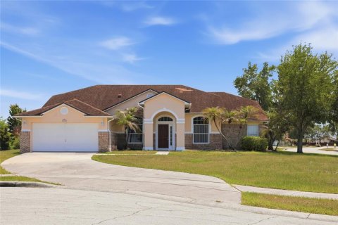 House in Kissimmee, Florida 4 bedrooms, 216.56 sq.m. № 2216792