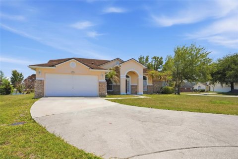 Casa en venta en Kissimmee, Florida, 4 dormitorios, 216.56 m2 № 2216792 - foto 3