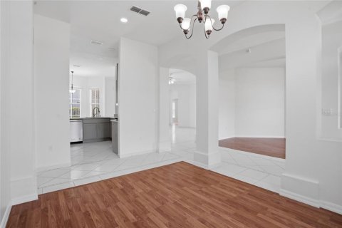 Casa en venta en Kissimmee, Florida, 4 dormitorios, 216.56 m2 № 2216792 - foto 8