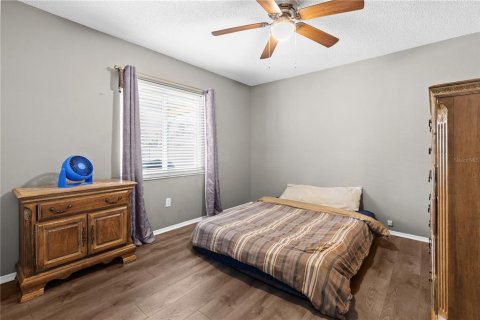 Casa en venta en Tampa, Florida, 3 dormitorios, 189.43 m2 № 2308918 - foto 17
