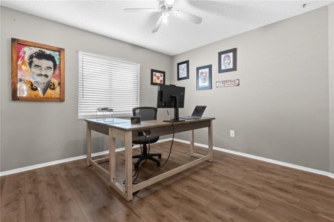 Casa en venta en Tampa, Florida, 3 dormitorios, 189.43 m2 № 2308918 - foto 21