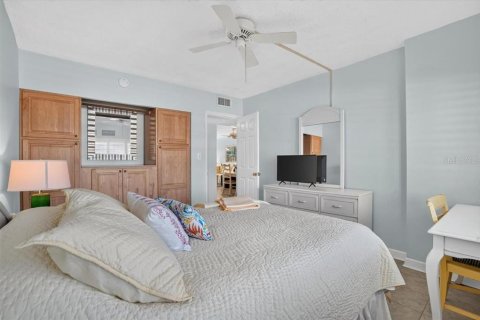 Copropriété à vendre à Holmes Beach, Floride: 2 chambres, 98.2 m2 № 2396733 - photo 7