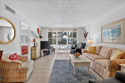 Copropriété à vendre à Holmes Beach, Floride: 2 chambres, 98.2 m2 № 2396733 - photo 23
