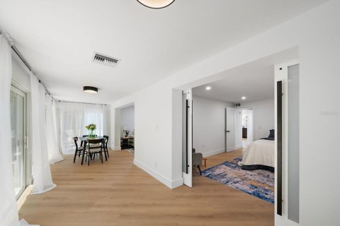 Villa ou maison à vendre à Longboat Key, Floride: 2 chambres, 124.21 m2 № 2196115 - photo 20