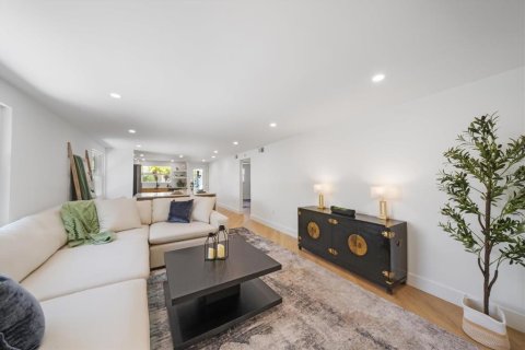 Villa ou maison à vendre à Longboat Key, Floride: 2 chambres, 124.21 m2 № 2196115 - photo 17