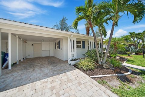 Villa ou maison à vendre à Longboat Key, Floride: 2 chambres, 124.21 m2 № 2196115 - photo 8