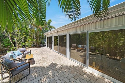 Villa ou maison à vendre à Longboat Key, Floride: 2 chambres, 124.21 m2 № 2196115 - photo 29