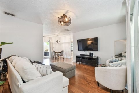 Casa en venta en Oldsmar, Florida, 3 dormitorios, 132.85 m2 № 1824576 - foto 9