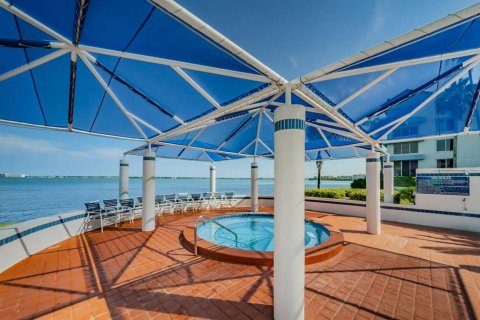 Copropriété à louer à Saint Petersburg, Floride: 2 chambres, 116.59 m2 № 2167133 - photo 16