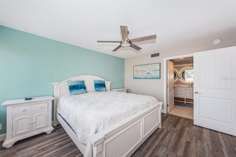 Copropriété à louer à Saint Petersburg, Floride: 2 chambres, 116.59 m2 № 2167133 - photo 9