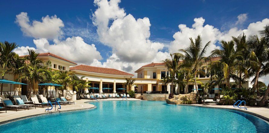 House in West Palm Beach, Florida 4 bedrooms, 323.39 sq.m. № 1209256