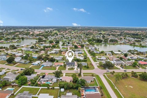 Купить виллу или дом в Венеция, Флорида 3 комнаты, 168.9м2, № 2323983 - фото 28