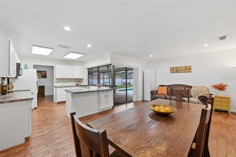 Villa ou maison à vendre à Valrico, Floride: 4 chambres, 179.3 m2 № 2399422 - photo 22