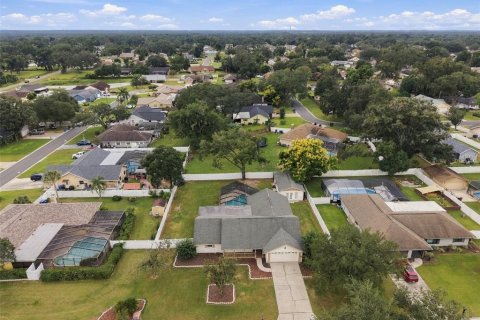 Villa ou maison à vendre à Valrico, Floride: 4 chambres, 179.3 m2 № 2399422 - photo 5
