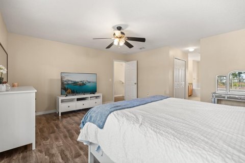 House in Kissimmee, Florida 4 bedrooms, 260.68 sq.m. № 1657063 - photo 22