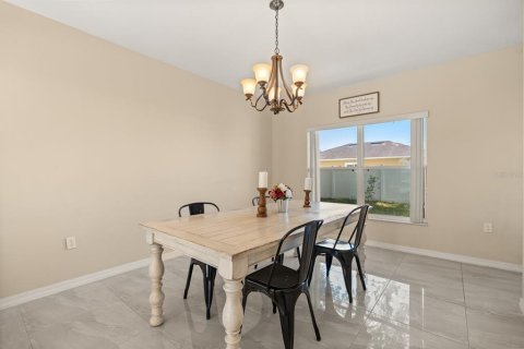 House in Kissimmee, Florida 4 bedrooms, 260.68 sq.m. № 1657063 - photo 16