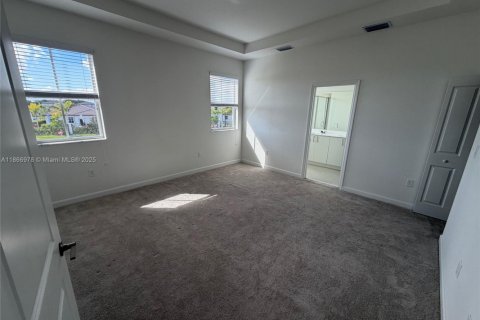 House in Homestead, Florida 4 bedrooms № 2016453 - photo 15