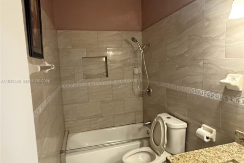 Villa ou maison à louer à Miramar, Floride: 3 chambres, 180.97 m2 № 1997371 - photo 20