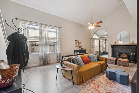 Duplex à vendre à Orlando, Floride: 3 chambres, 150.87 m2 № 2101671 - photo 8
