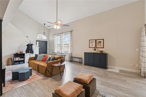 Duplex à vendre à Orlando, Floride: 3 chambres, 150.87 m2 № 2101671 - photo 5