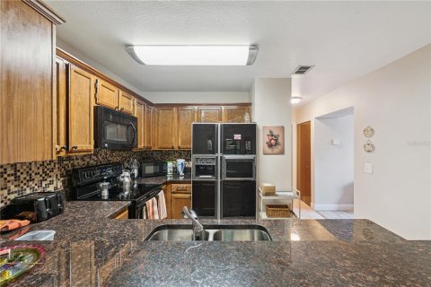Duplex à vendre à Orlando, Floride: 3 chambres, 150.87 m2 № 2101671 - photo 13