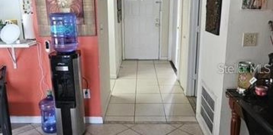 Condo in Orlando, Florida, 2 bedrooms № 1820734