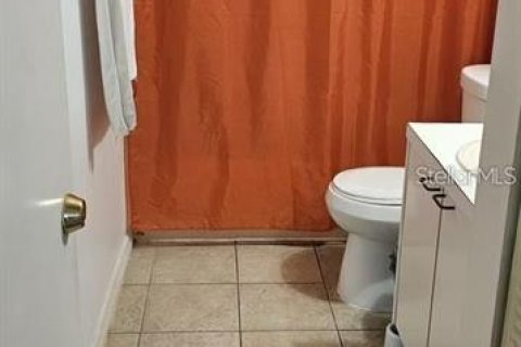 Condo in Orlando, Florida, 2 bedrooms  № 1820734 - photo 7
